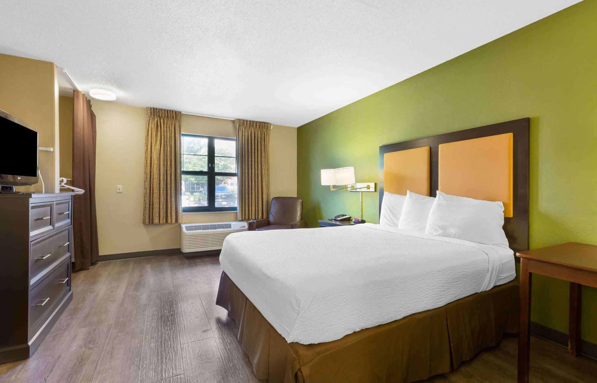Extended Stay America Select Suites - Chesapeake - Churchland Blvd Bagian luar foto