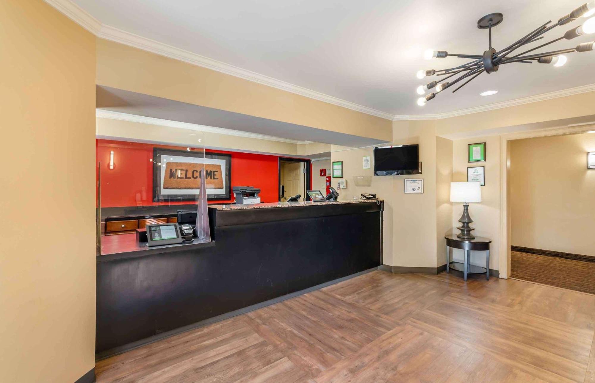 Extended Stay America Select Suites - Chesapeake - Churchland Blvd Bagian luar foto