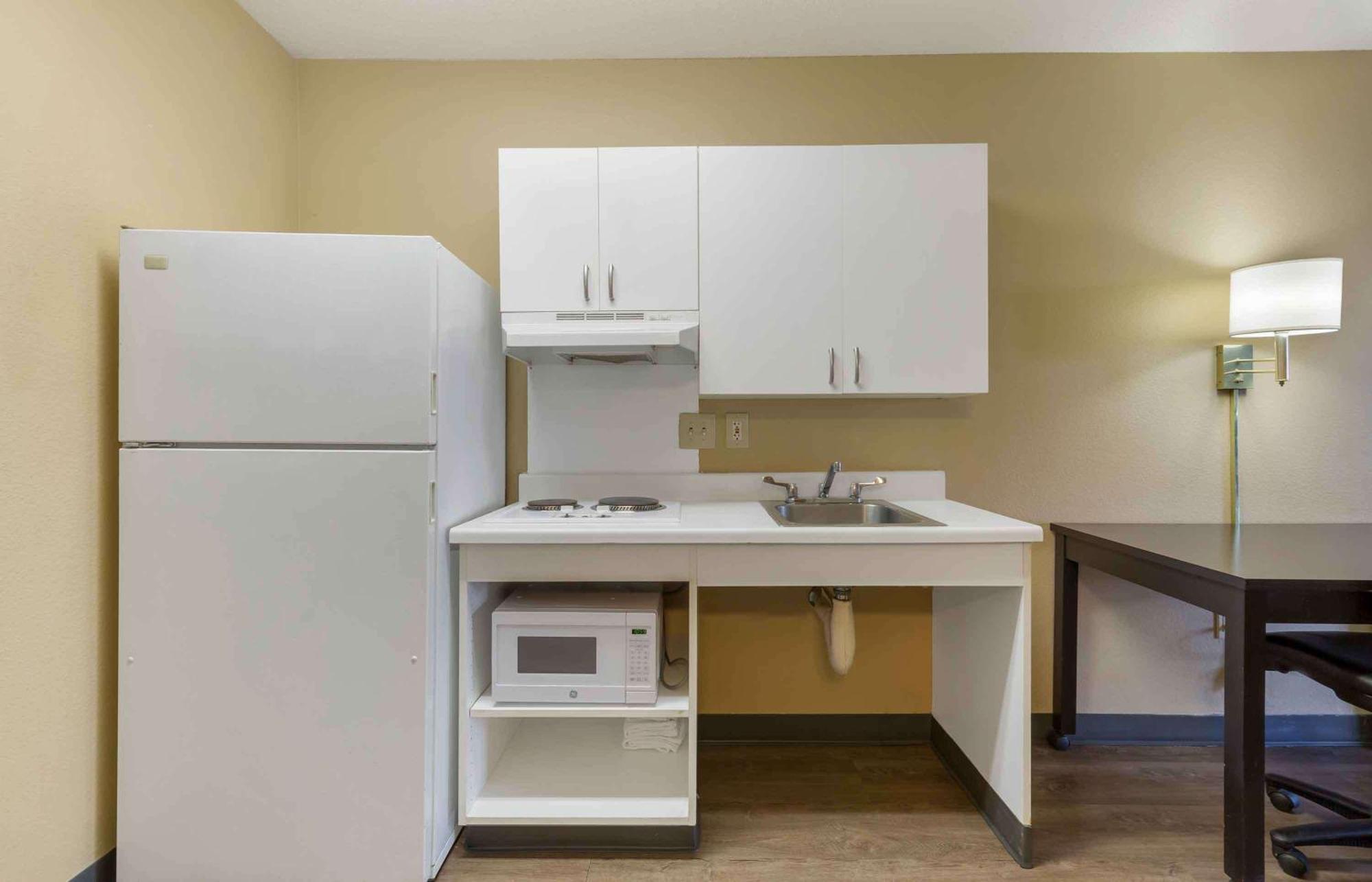 Extended Stay America Select Suites - Chesapeake - Churchland Blvd Bagian luar foto