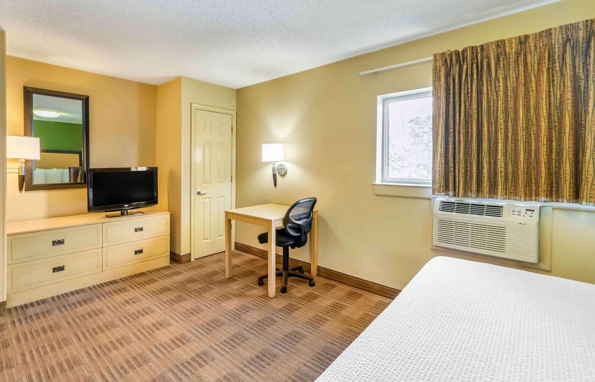 Extended Stay America Select Suites - Chesapeake - Churchland Blvd Bagian luar foto
