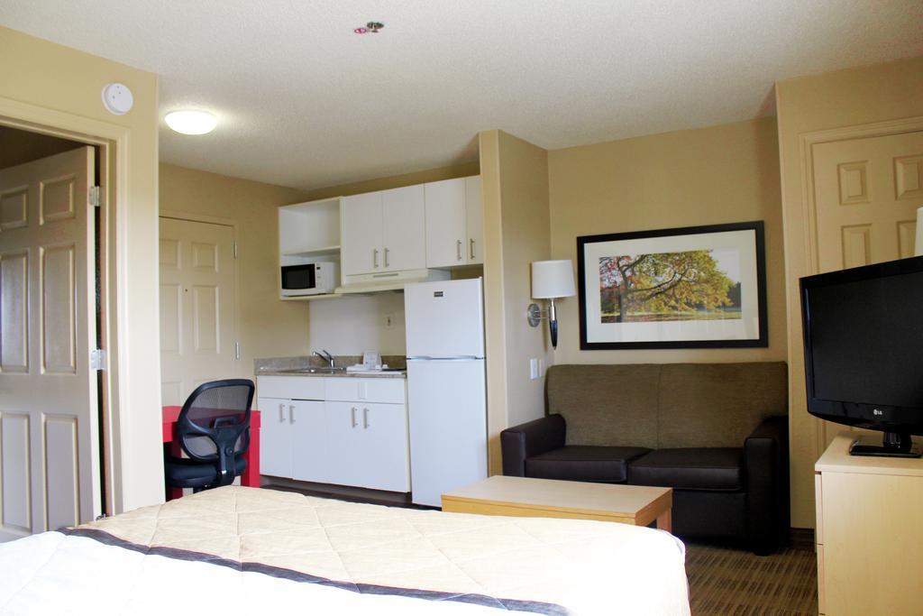 Extended Stay America Select Suites - Chesapeake - Churchland Blvd Bagian luar foto
