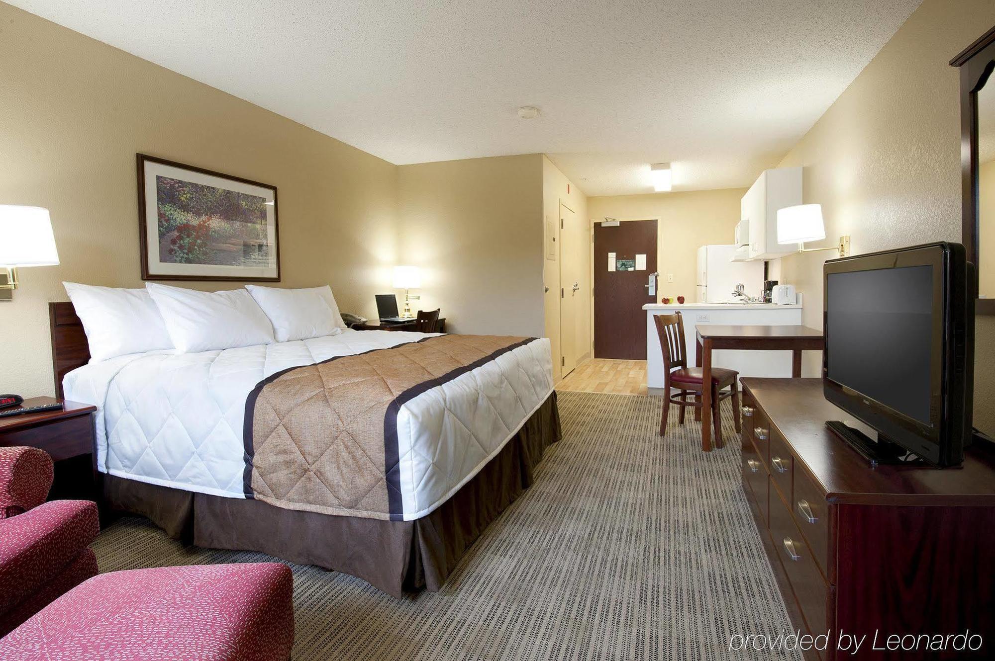 Extended Stay America Select Suites - Chesapeake - Churchland Blvd Bagian luar foto